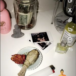 Meet your Posher, Lilly